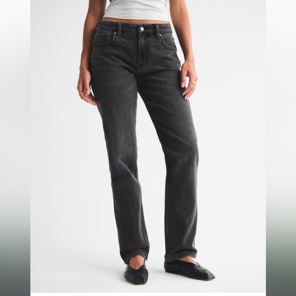 Curve Love Ultra High Rise 90s Straight Jean Washed Black